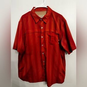 Merrell ‎ Men’s Short Sleeve Button Front Vented Shirt Opti-wick SPF+  Size med